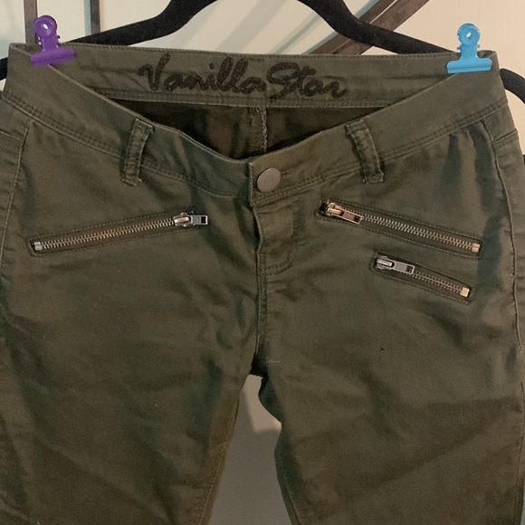 Army green low rise pant - Picture 3 of 4